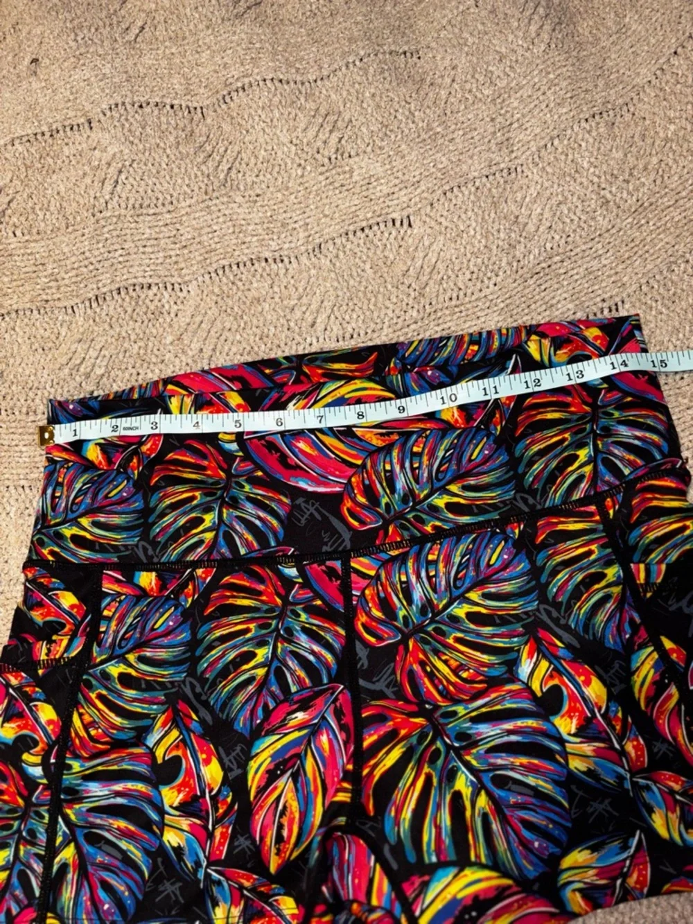CVG Constantly Varied Gear Tropical Leaf Print Workout Shorts Pockets Medium - Picture 2 of 4